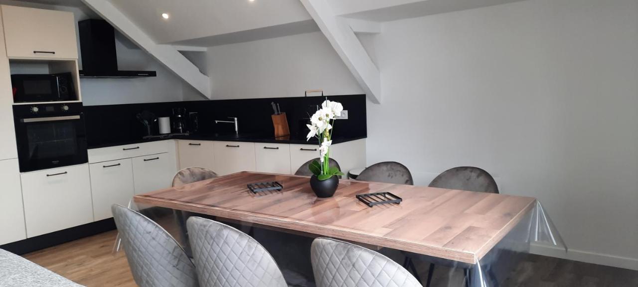 Les Appartements De La B Saint-Benoît-des-Ondes Eksteriør billede
