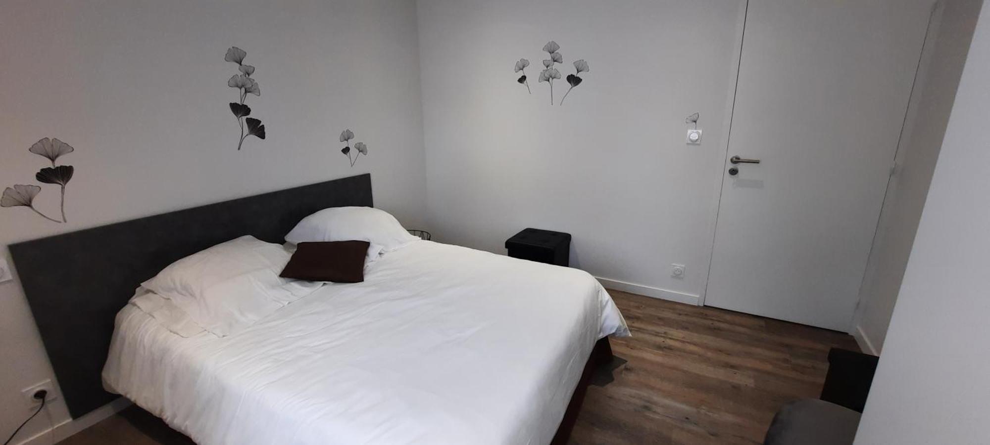 Les Appartements De La B Saint-Benoît-des-Ondes Eksteriør billede