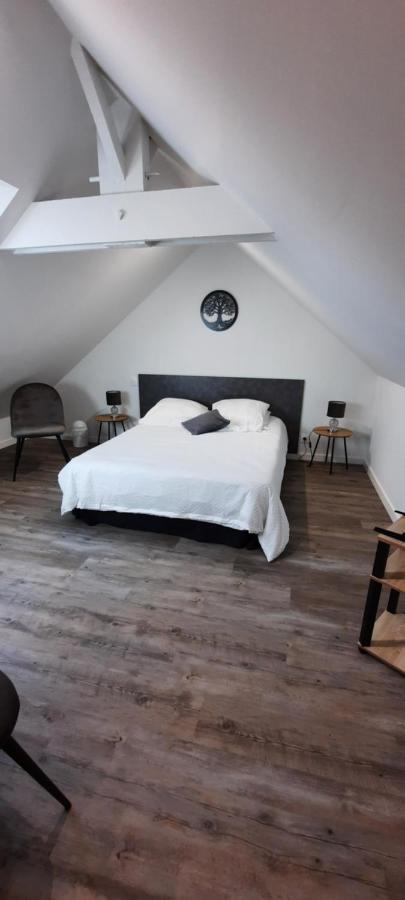 Les Appartements De La B Saint-Benoît-des-Ondes Eksteriør billede