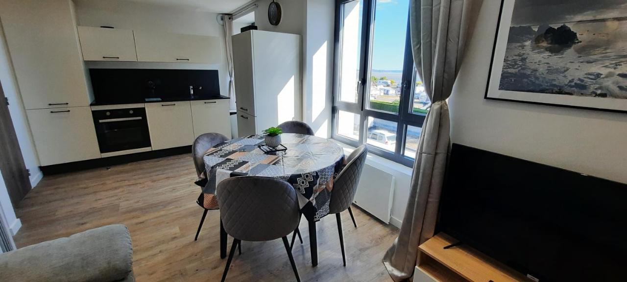 Les Appartements De La B Saint-Benoît-des-Ondes Eksteriør billede
