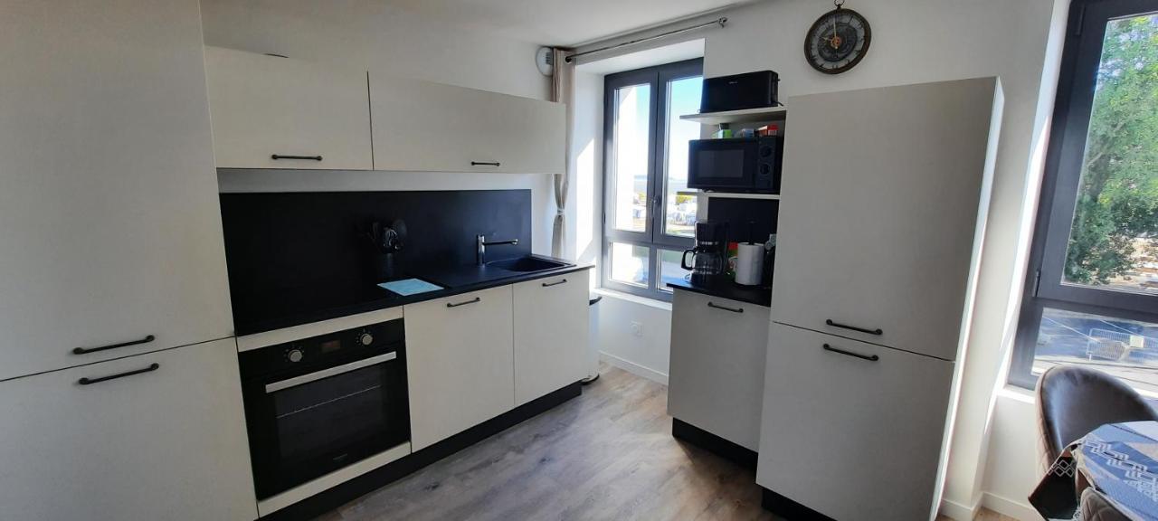 Les Appartements De La B Saint-Benoît-des-Ondes Eksteriør billede