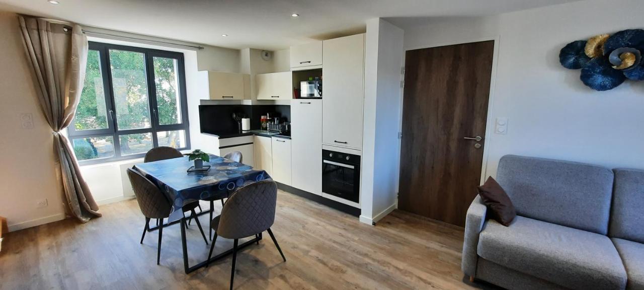Les Appartements De La B Saint-Benoît-des-Ondes Eksteriør billede